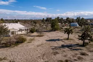 12384 Redwood Rd, Pinon Hills, CA 92372 - Photo 5