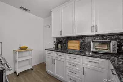 15234 1/4 Dickens Street, Sherman Oaks, CA 91403 - Photo 27