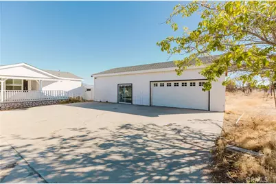 28339 Mimi, Lancaster, CA 93536 - Photo 11
