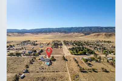 28339 Mimi, Lancaster, CA 93536 - Photo 3