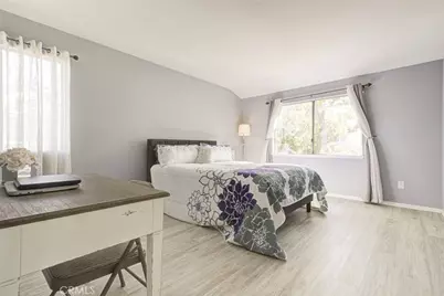 27620 Susan Beth Way #L, Saugus, CA 91350 - Photo 15