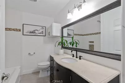 8450 Calvin Avenue, Northridge, CA 91324 - Photo 11