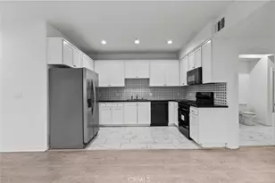 6320 Beck Ave, North Hollywood, CA 91606 - Photo 13