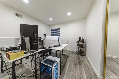 19512 Steinway Street, Canyon Country, CA 91351 - Photo 19