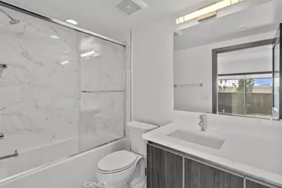 178 Alexandria Avenue, Los Angeles, CA 90004 - Photo 71