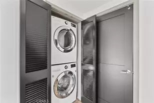 178 Alexandria Ave, Los Angeles, CA 90004 - Photo 41