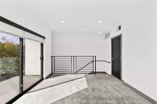 178 Alexandria Ave, Los Angeles, CA 90004 - Photo 45