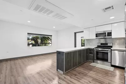 178 Alexandria Avenue, Los Angeles, CA 90004 - Photo 19