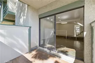 7550 Zombar, Van Nuys, CA 91406 - Photo 7