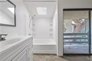 7550 Zombar, Van Nuys, CA 91406 - Photo 23