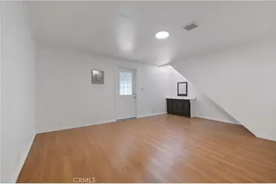 7550 Zombar #11, Van Nuys, CA 91406 - Photo 37