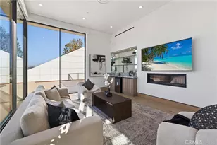 4016 Oakfield Dr, Sherman Oaks, CA 91423 - Photo 15