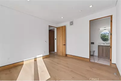 4016 Oakfield Dr, Sherman Oaks, CA 91423 - Photo 9