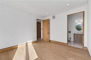 4016 Oakfield Dr, Sherman Oaks, CA 91423 - Photo 9