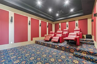 4016 Oakfield Dr, Sherman Oaks, CA 91423 - Photo 27