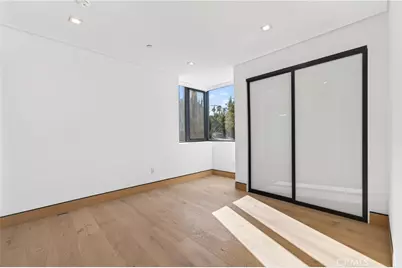 4016 Oakfield Dr, Sherman Oaks, CA 91423 - Photo 11