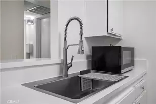 15425 Sherman, Van Nuys, CA 91406 - Photo 11