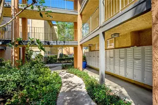 15425 Sherman, Van Nuys, CA 91406 - Photo 23