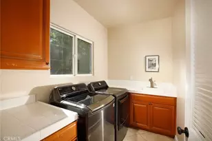 1595 E Avenida De Las Flores, Thousand Oaks, CA 91362 - Photo 11