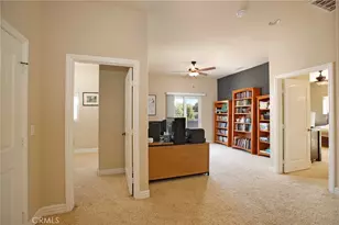 1595 E Avenida De Las Flores, Thousand Oaks, CA 91362 - Photo 17