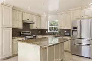 8123 Amor Rd, Los Angeles, CA 90046 - Photo 5