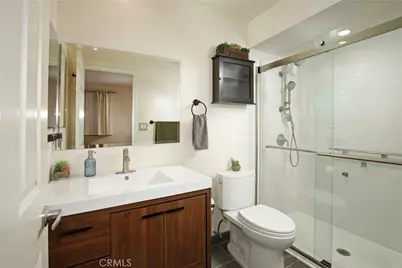 456 E San Jose #L, Burbank, CA 91501 - Photo 13
