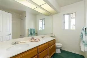 21714 Agajanian Ln, Saugus, CA 91350 - Photo 35