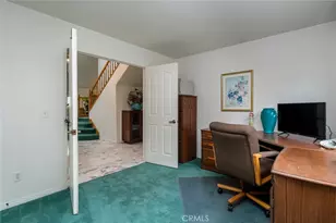 21714 Agajanian Ln, Saugus, CA 91350 - Photo 23