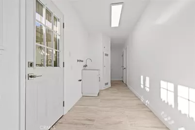 9506 Burnet, North Hills, CA 91343 - Photo 37