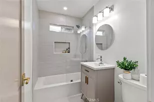 8372 Outland View Dr, Los Angeles, CA 91352 - Photo 35