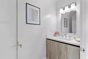 8372 Outland View Dr, Los Angeles, CA 91352 - Photo 31