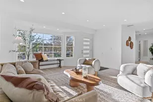 8372 Outland View Dr, Los Angeles, CA 91352 - Photo 9