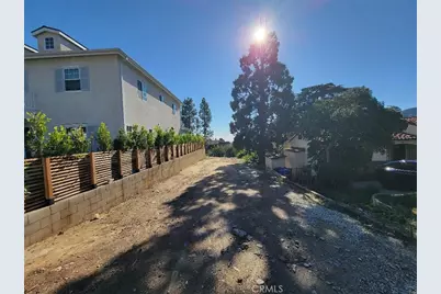 2442 Cross Street, La Crescenta, CA 91214 - Photo 3