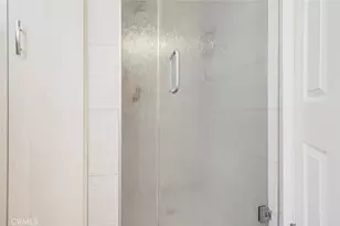 909 E Garfield Ave, Glendale, CA 91205 - Photo 23