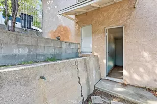 3883 Filion St, Los Angeles, CA 90065 - Photo 31