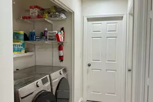 10549 Rhodesia, Sunland, CA 91040 - Photo 7