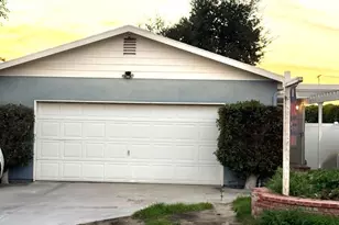 10549 Rhodesia, Sunland, CA 91040 - Photo 1