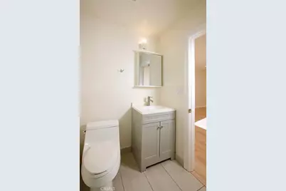 570 W Stocker, Glendale, CA 91202 - Photo 25