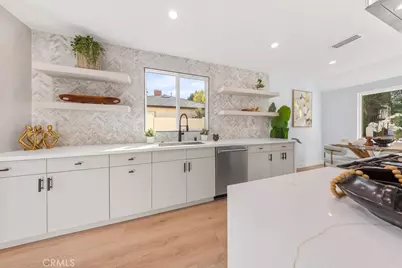 5700 Vista Del Monte, Sherman Oaks, CA 91411 - Photo 9