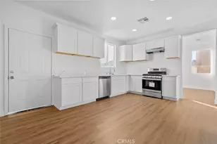 45812 Caledonia Ct, Lancaster, CA 93534 - Photo 11