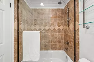 4211 Arch Dr, Studio City, CA 91604 - Photo 13