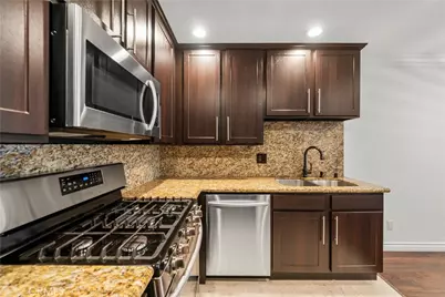 4211 Arch Drive #103, Studio City, CA 91604 - Photo 7