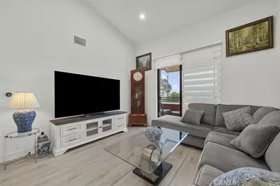 2608 Honolulu Avenue #310, Montrose, CA 91020 - Photo 7