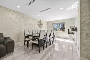 8038 Via Pompeii, Burbank, CA 91504 - Photo 9