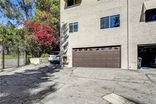 8038 Via Pompeii, Burbank, CA 91504 - Photo 27