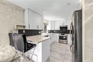 8038 Via Pompeii, Burbank, CA 91504 - Photo 11