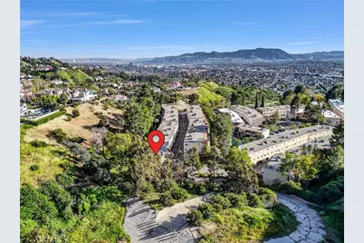 8038 Via Pompeii, Burbank, CA 91504 - Photo 37