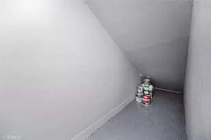 10274 Tujunga Canyon Blvd, Tujunga, CA 91042 - Photo 31