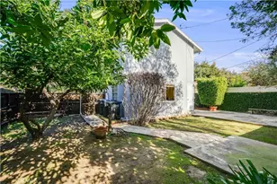 2020 Bonita Dr, Glendale, CA 91208 - Photo 43