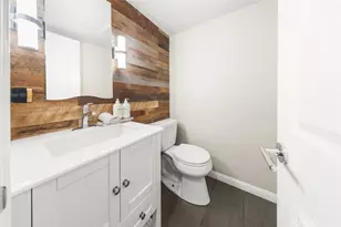 15035 Nordhoff St, North Hills, CA 91343 - Photo 17